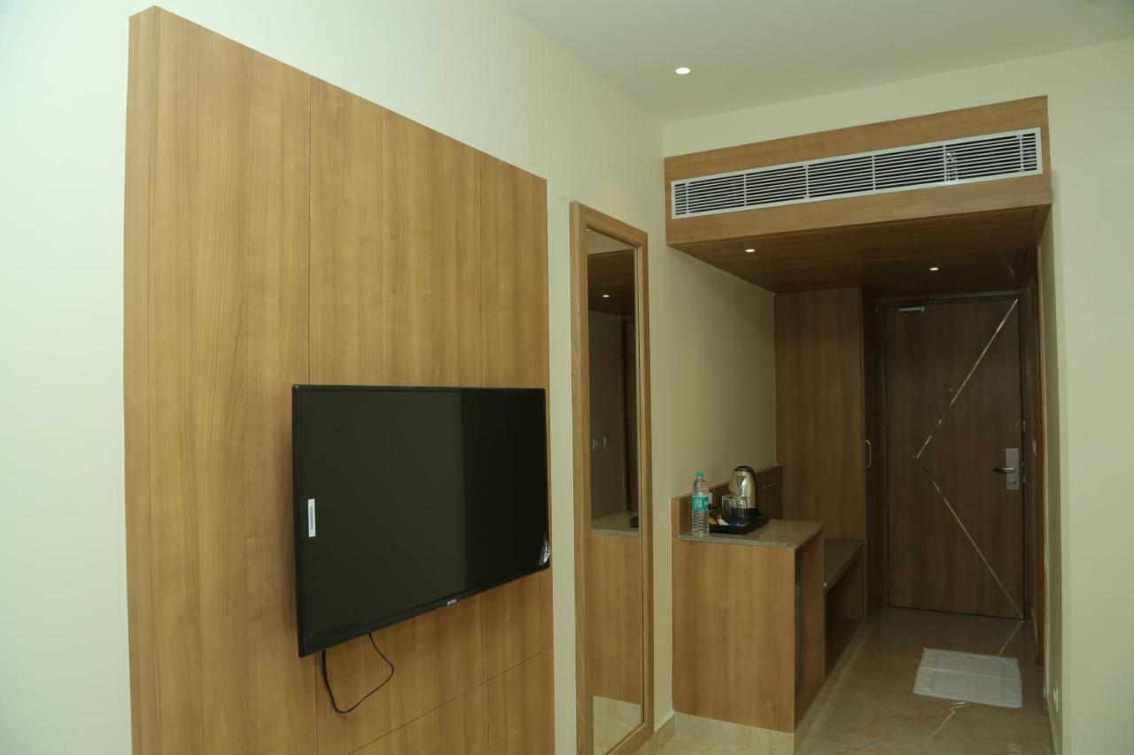 Misty Ocean - A Bergamont Group Of Hotel Kuilapalayam 외부 사진
