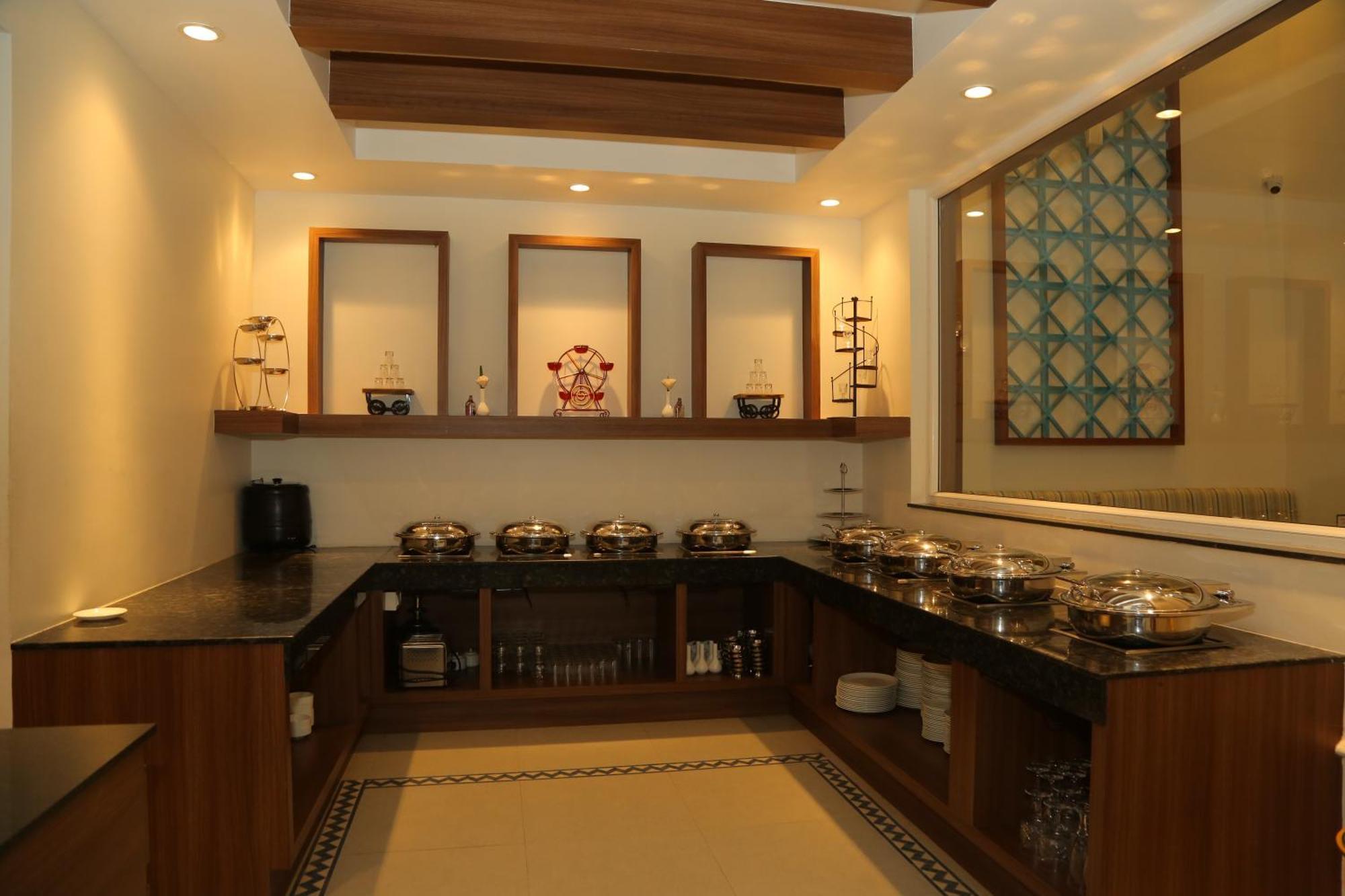 Misty Ocean - A Bergamont Group Of Hotel Kuilapalayam 외부 사진